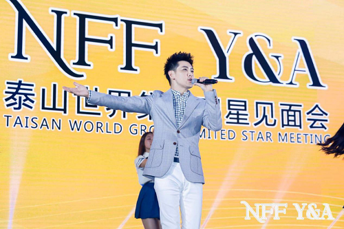NFF、Y&A品牌见面会，林志颖为各大超级网红颁奖