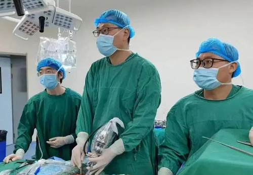 盈康一生旗下运城第一医院骨科开展当地首例UBE镜下融合手术