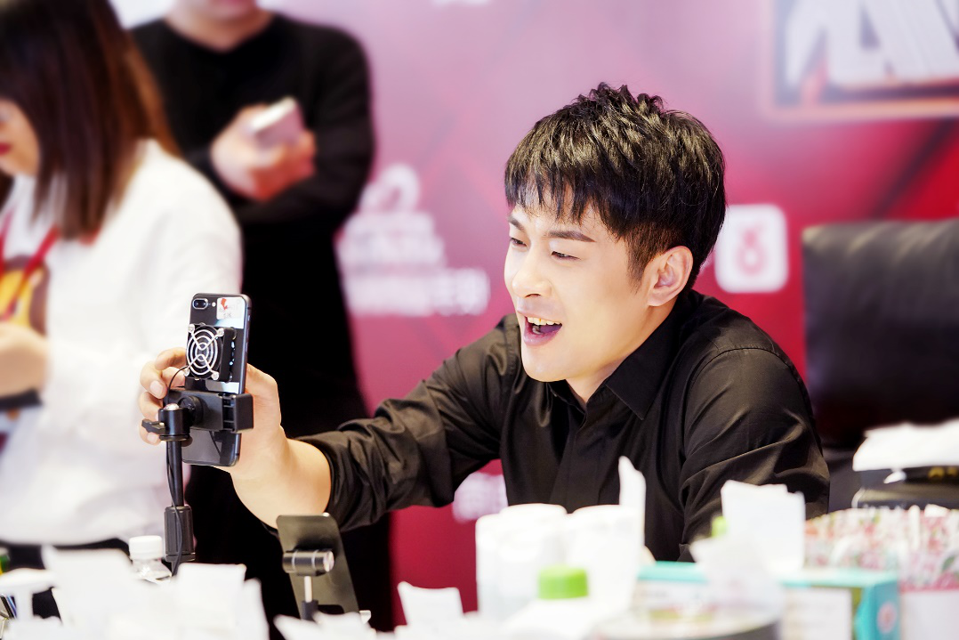 2小时5亿 辛有志定义直播间带货新速度